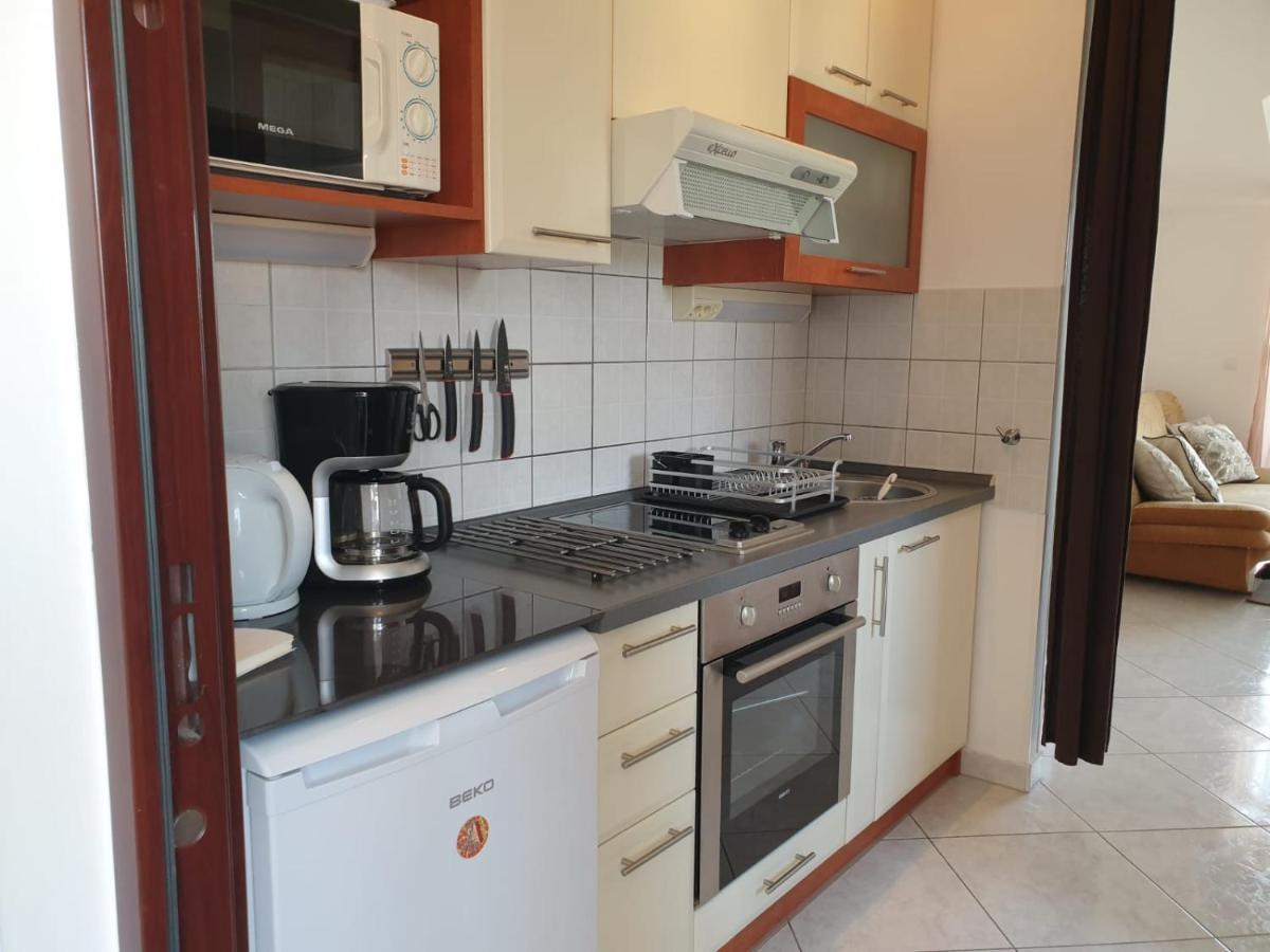 Apartment Eso Каштела Экстерьер фото