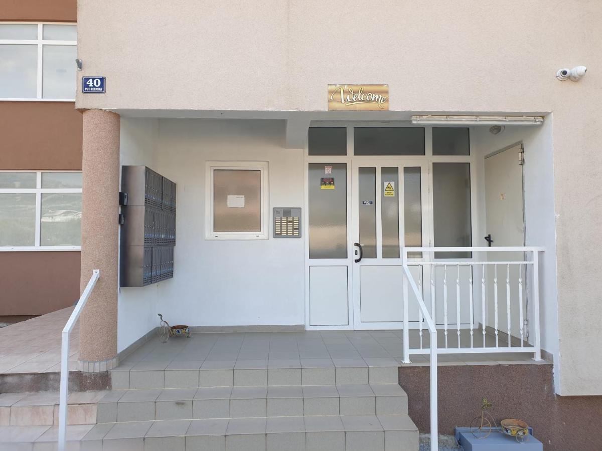 Apartment Eso Каштела Экстерьер фото